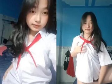 Cái lồn non của em nữ sinh cấp 3 quàng khăn đỏ